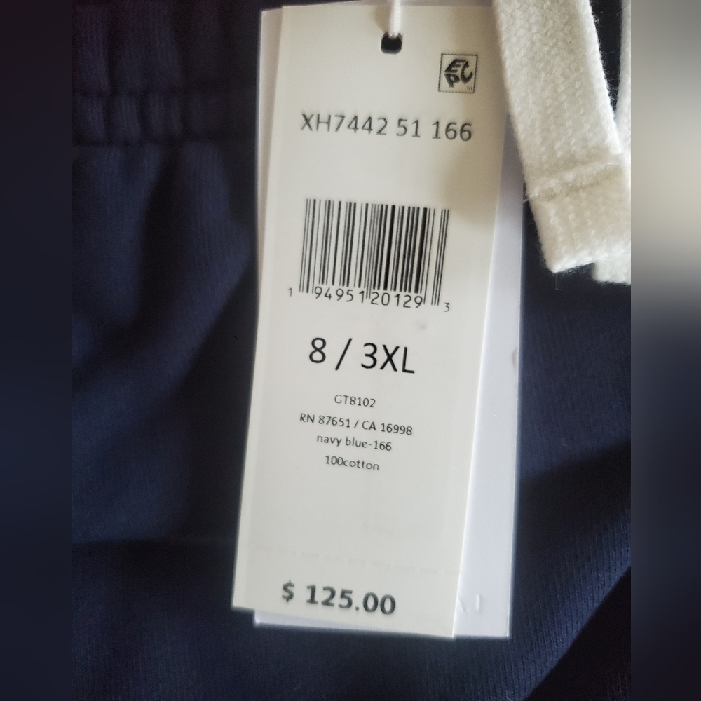 Lacoste sweatpants - Picture 2 of 3